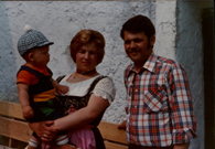 Paul PATSCHEIDER mit Martha N. und einen seiner Söhne